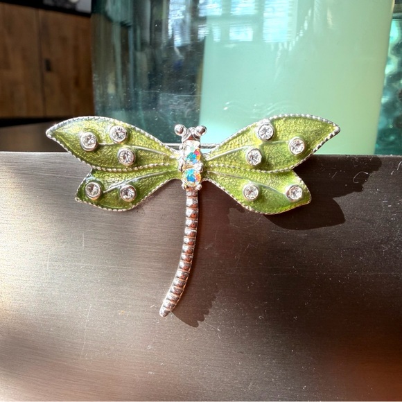 Enameled Green Dragonfly Brooch - Picture 4 of 6